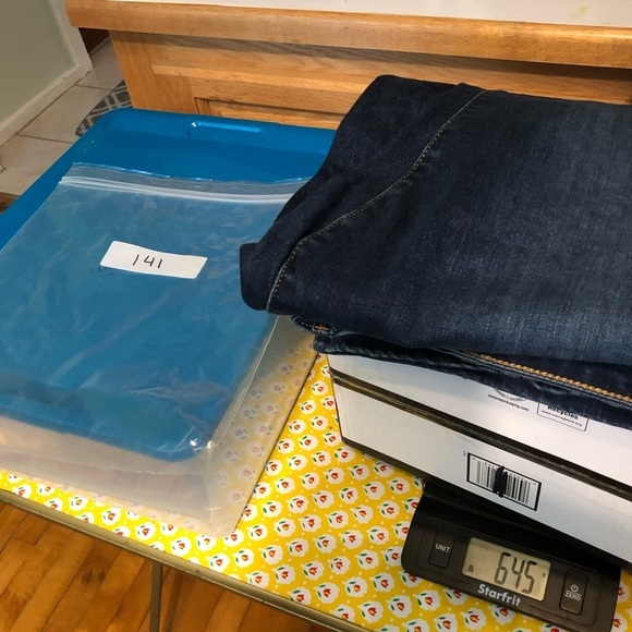 Torrid Denim Stretch Super Soft Crop Jegging Blue Jeans Womens 44x23.5 Size 26 - Picture 14 of 14